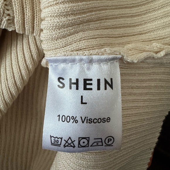 SHEIN Orange and White Knit Camisoles - Picture 4 of 4